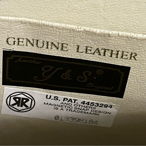 Y&S Ivory with Gold Tone Chain Shoulder Cross Body Clutch Bag - Picture 11 of 15